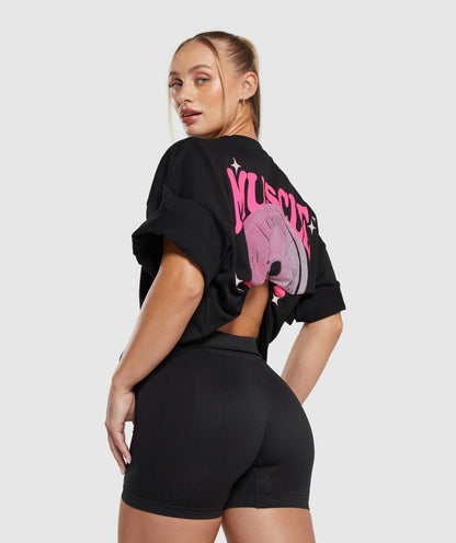 Muscle Mommy Graphic T-Shirt